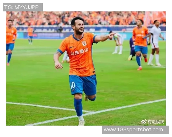 中超年度颁奖盛典揭晓瓦科荣膺最佳球员刘殿座获最佳门将拉莫斯当选最佳教练