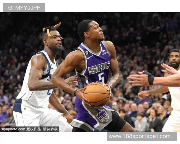 福克斯26分助球队逆转险胜强队间距拉开关键时刻到来