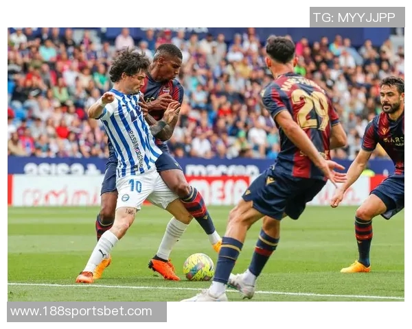 阿尔莫渴望摆脱伤病阴影在对阿拉维斯的比赛中重现风采 阿尔莫渴望摆脱伤病阴影在对阿拉维斯的比赛中重现风采